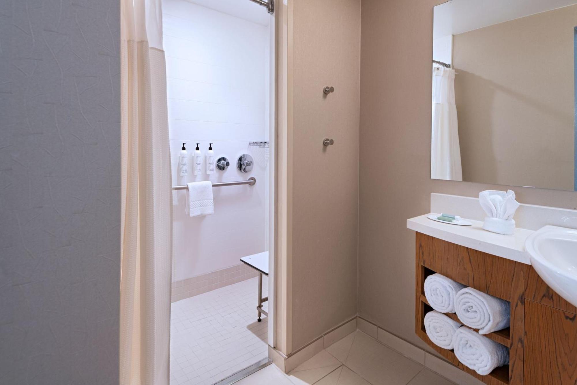 Springhill Suites By Marriott Anaheim Maingate Экстерьер фото